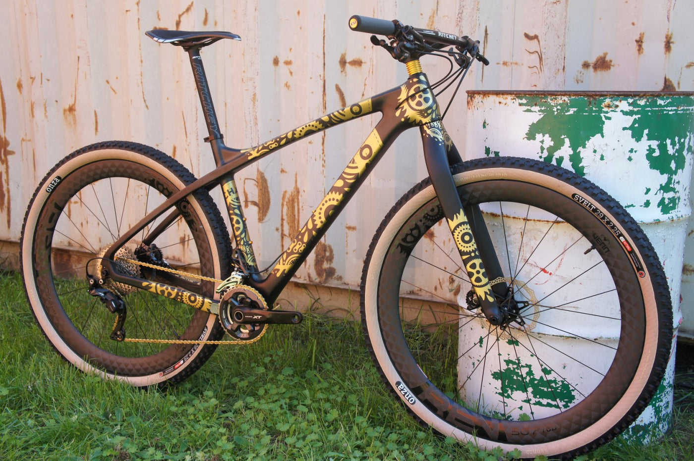 CHAOS MTB 29" carbon disc XT