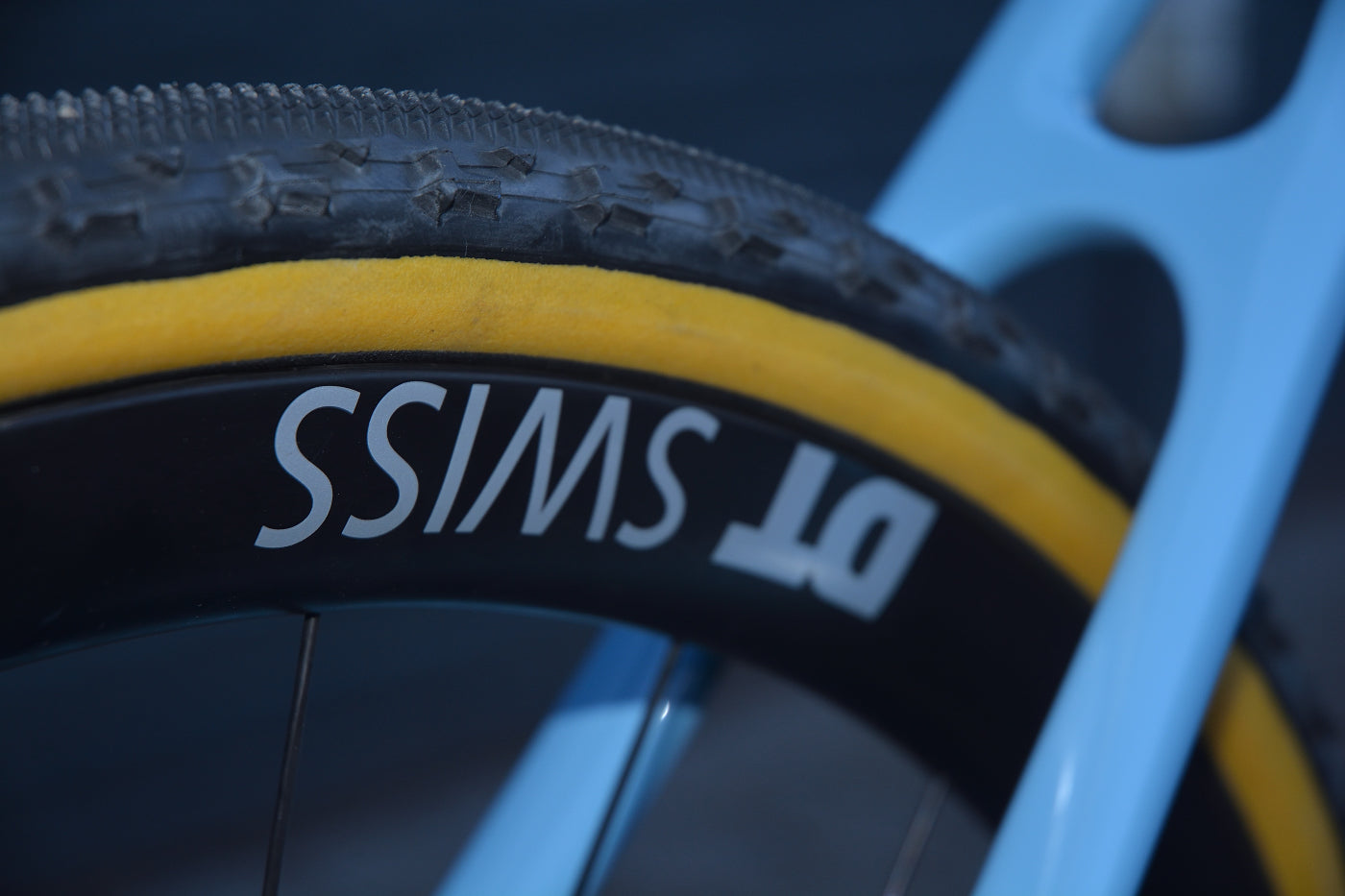 CHAOS Gravel Carbon 105 Disc